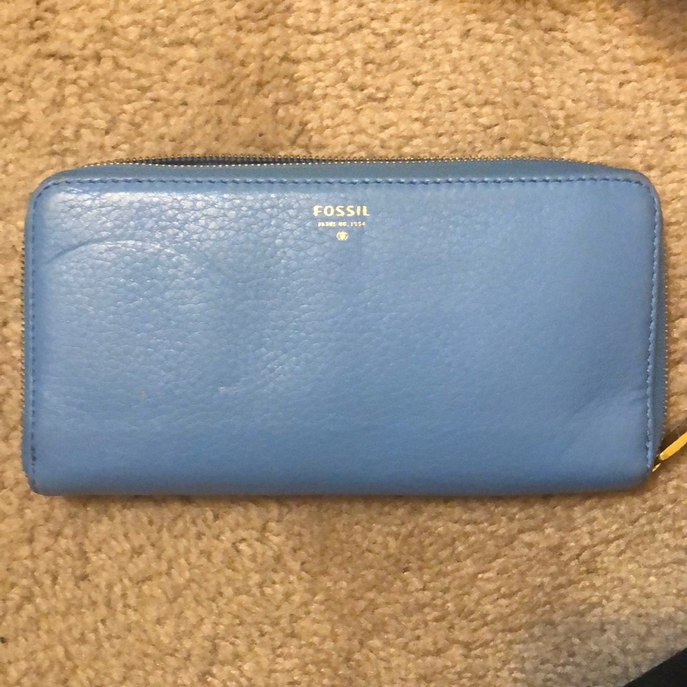 Fossil wallet